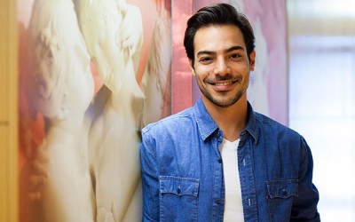 Tiago Aldeia previne queda do cabelo através de tratamento com laser